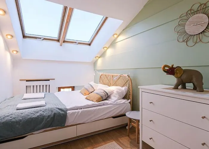 Cozy Loft Under The Wawel Sky