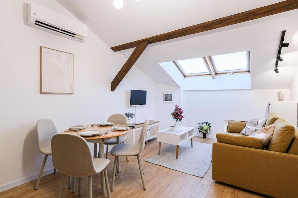 Cozy Loft Under The Wawel Sky Apartamento *